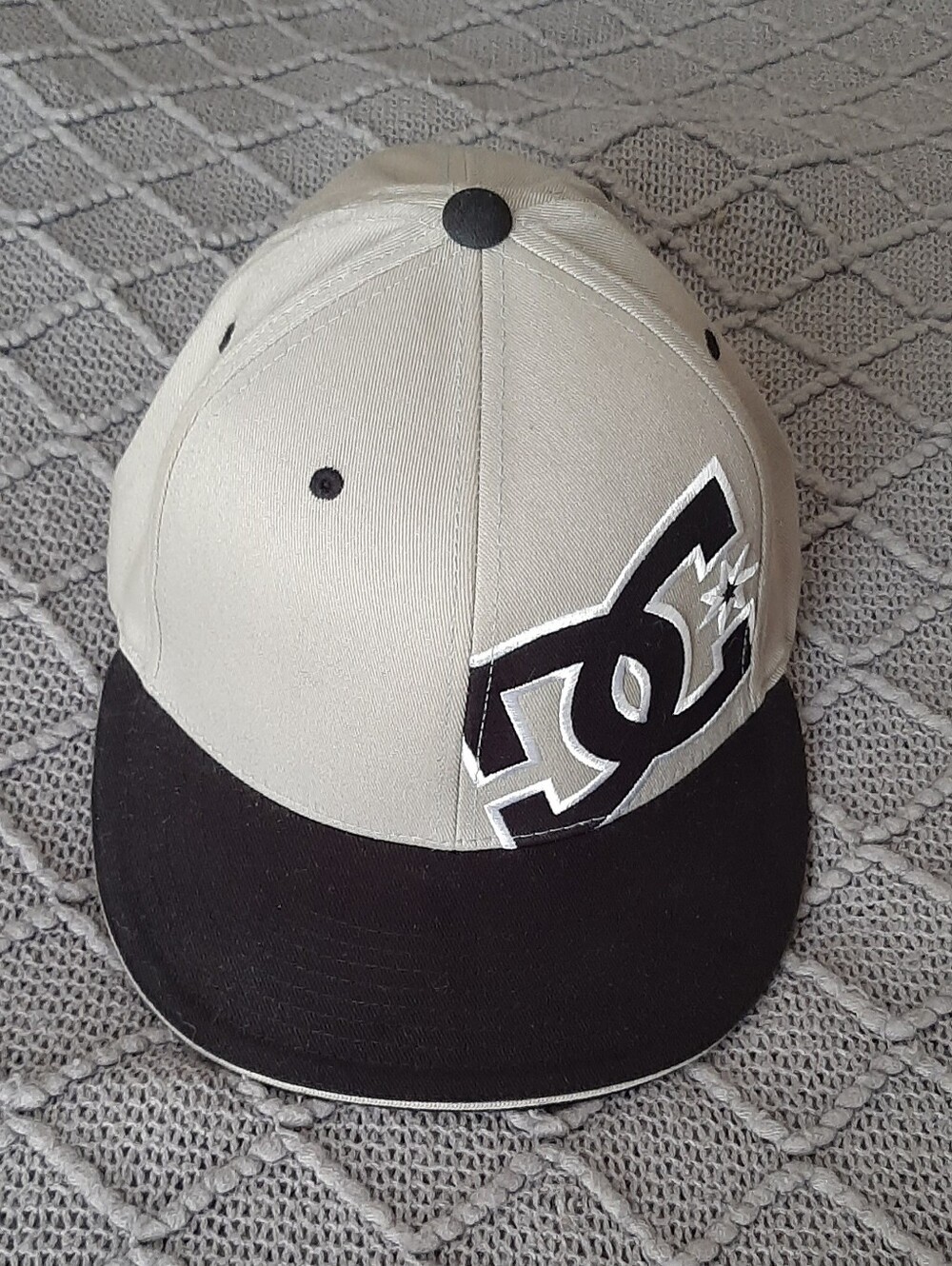 DC Skateboards Flexfit Hat